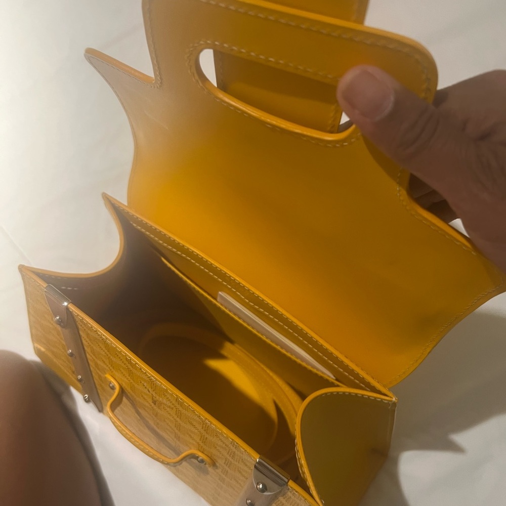 Yellow Goyard 100 percent authentic